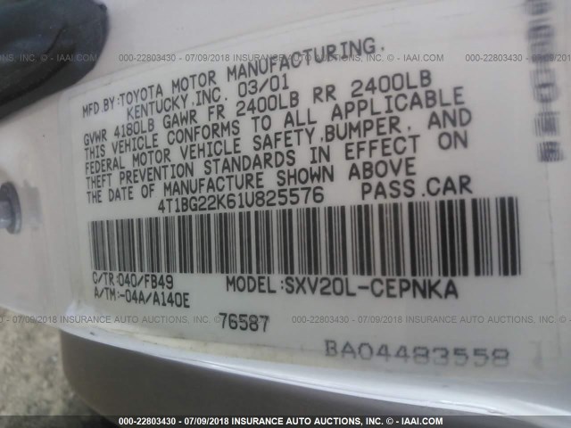 4T1BG22K61U825576 - 2001 TOYOTA CAMRY CE/LE/XLE 白色 照片 9