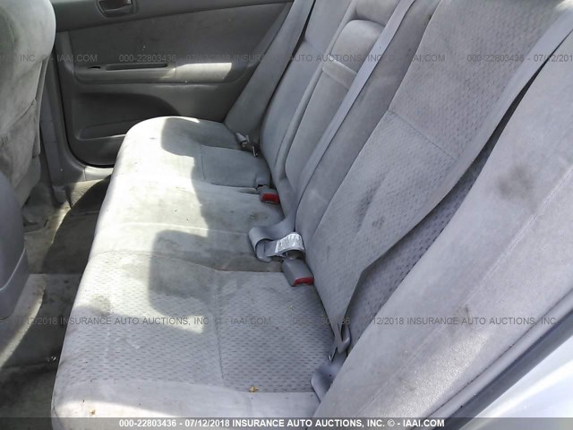 4T1BE32KX4U940035 - 2004 TOYOTA CAMRY LE/XLE/SE 银色 照片 8