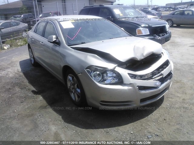 1G1ZC5E0XAF295801 - 2010 CHEVROLET MALIBU 1LT 金色 照片 1