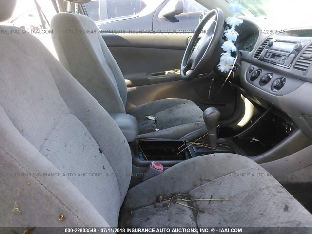 4T1BE32K24U339041 - 2004 TOYOTA CAMRY LE/XLE/SE Boz foto 5
