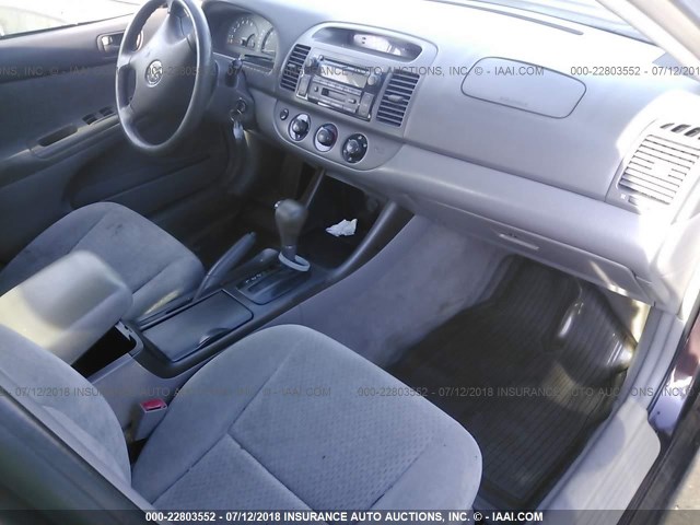 4T1BF32K72U514099 - 2002 TOYOTA CAMRY LE/XLE/SE 勃艮第红 照片 5