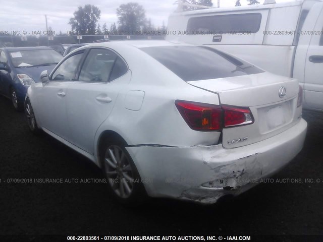 JTHBK262995089492 - 2009 LEXUS IS 250 WHITE photo 3