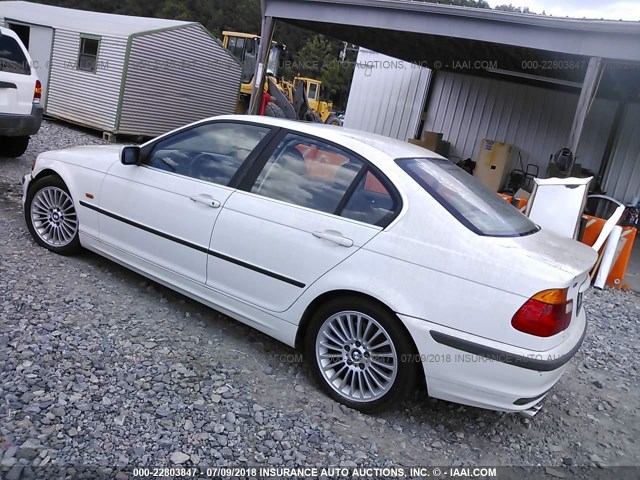 WBAAV53421FJ69045 - 2001 BMW 330 I WHITE photo 3