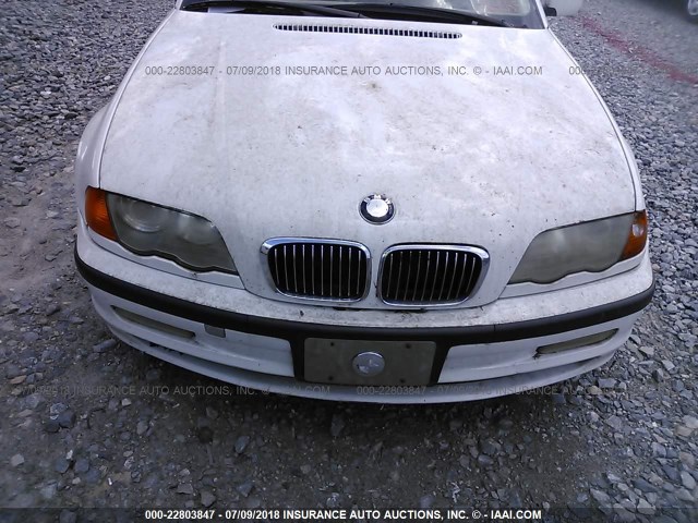 WBAAV53421FJ69045 - 2001 BMW 330 I WHITE photo 6