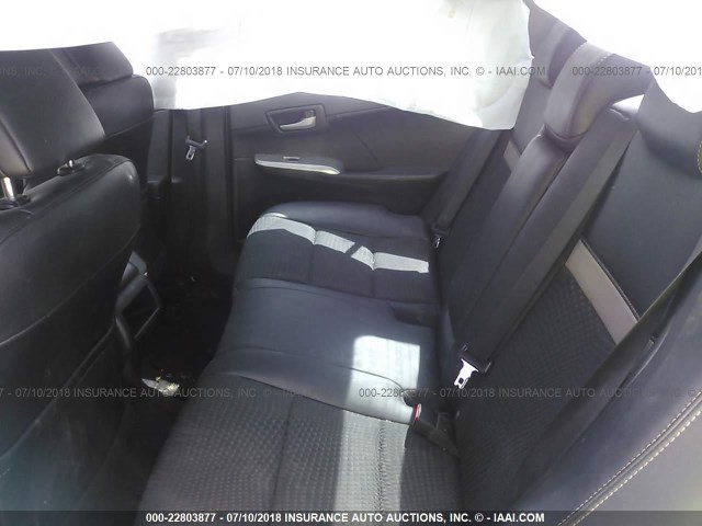 4T1BF1FK6EU439494 - 2014 TOYOTA CAMRY L/SE/LE/XLE ნაცრისფერი ფოტო 8