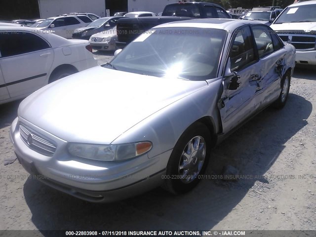 2G4WF5517Y1175588 - 2000 BUICK REGAL GS SILVER photo 2