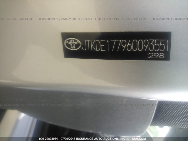 JTKDE177960093551 - 2006 TOYOTA SCION TC 银色 照片 9