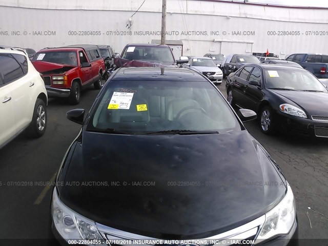 4T1BD1FKXEU117320 - 2014 TOYOTA CAMRY HYBRID/LE/XLE შავი ფოტო 6