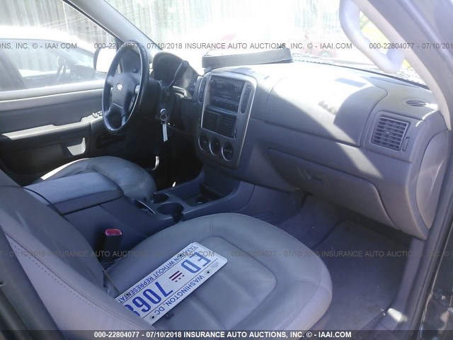 1FMZU73K44UB01053 - 2004 FORD EXPLORER XLT/XLT SPORT/NBX 黑色 照片 5