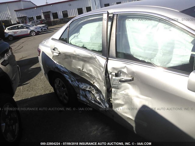 4T1BF3EK2AU098330 - 2010 TOYOTA CAMRY SE/LE/XLE 银色 照片 6