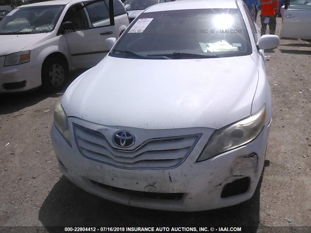 4T4BF3EK4AR064878 - 2010 TOYOTA CAMRY SE/LE/XLE WHITE photo 6