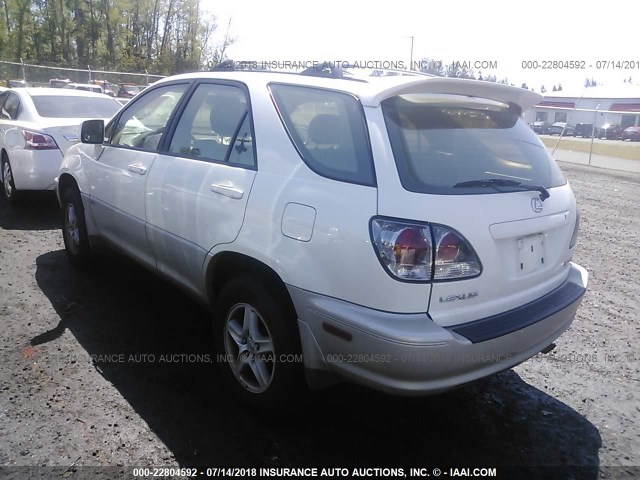 JTJHF10U320235213 - 2002 LEXUS RX 300 WHITE photo 3