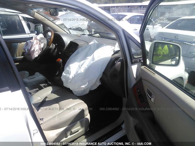 JTJHF10U320235213 - 2002 LEXUS RX 300 WHITE photo 5