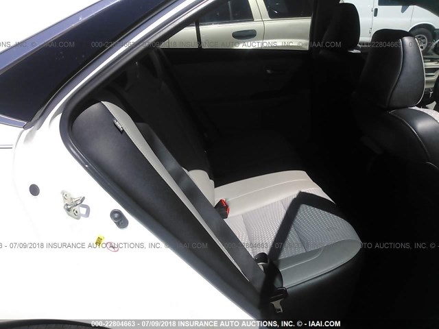 4T1BF1FK4FU482149 - 2015 TOYOTA CAMRY LE/XLE/SE/XSE WHITE photo 8