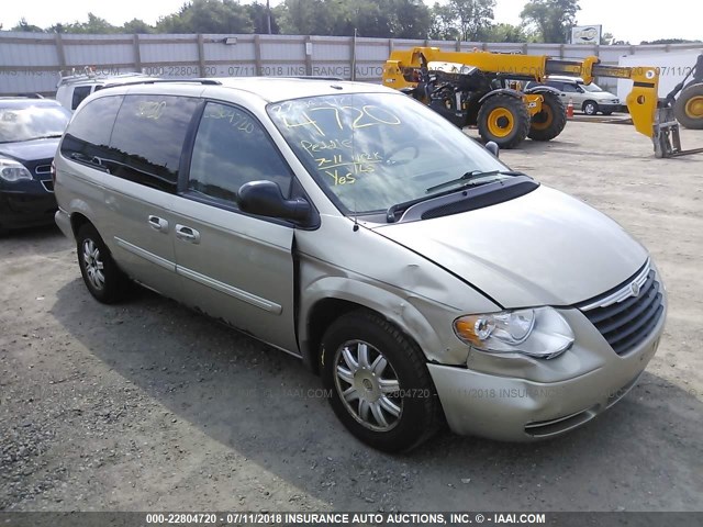 2A4GP54L07R167528 - 2007 CHRYSLER TOWN & COUNTRY TOURING GOLD photo 1