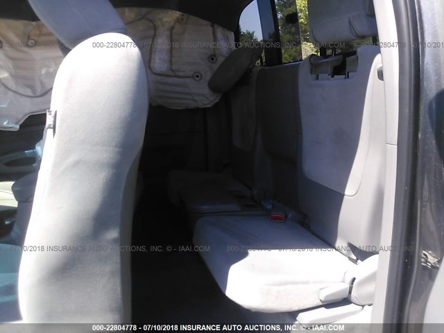 5TFTU4GN5BX001942 - 2011 TOYOTA TACOMA PRERUNNER ACCESS CAB GRAY photo 8