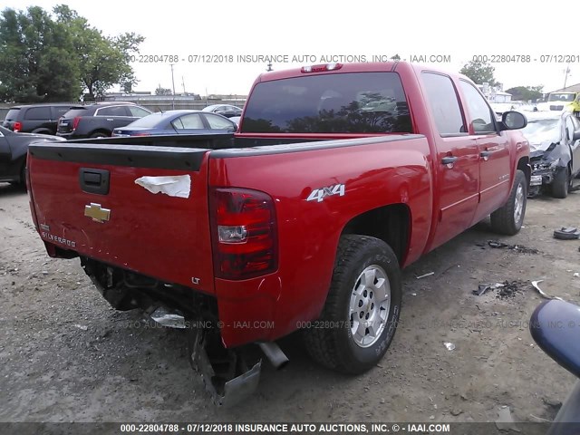 1GCPKSE33BF215525 - 2011 CHEVROLET SILVERADO K1500 LT RED photo 4