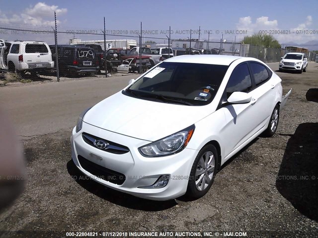 KMHCU4AE8CU237718 - 2012 HYUNDAI ACCENT GLS/GS/SE WHITE photo 2