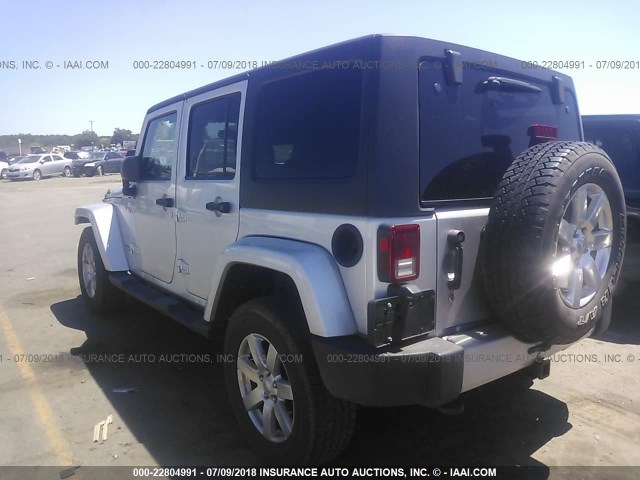 1C4BJWEG6CL101786 - 2012 JEEP WRANGLER UNLIMITE SAHARA SILVER photo 3