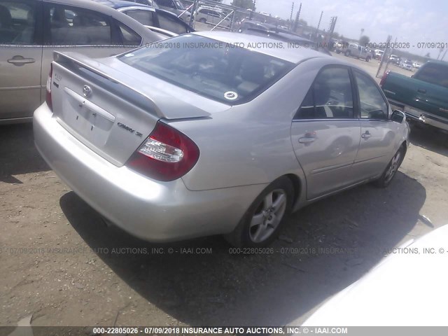 4T1BE32K72U543492 - 2002 TOYOTA CAMRY LE/XLE/SE Gümüş foto 4