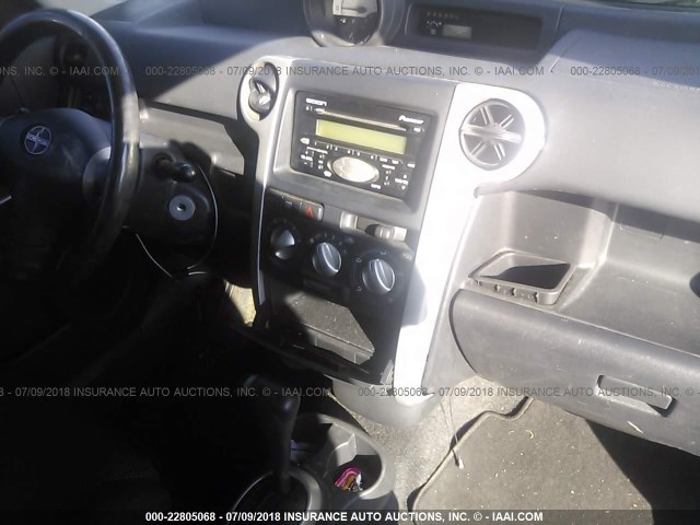 JTLKT324250219667 - 2005 TOYOTA SCION XB Gümüş foto 5