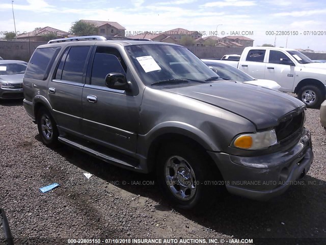 5LMFU28A91LJ00839 - 2001 LINCOLN NAVIGATOR GOLD photo 1
