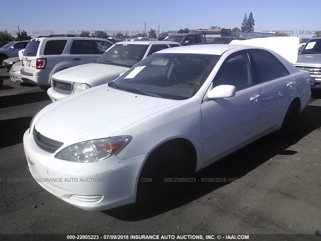 4T1BE32K42U063636 - 2002 TOYOTA CAMRY LE/XLE/SE 白色 照片 2