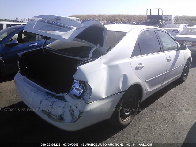 4T1BE32K42U063636 - 2002 TOYOTA CAMRY LE/XLE/SE 白色 照片 4