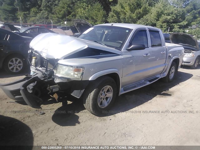 1D7HW38K58S628814 - 2008 DODGE DAKOTA SXT SILVER photo 2