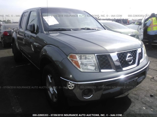 1N6AD07UX7C458507 - 2007 NISSAN FRONTIER CREW CAB LE/SE/OFF ROAD GRAY photo 1