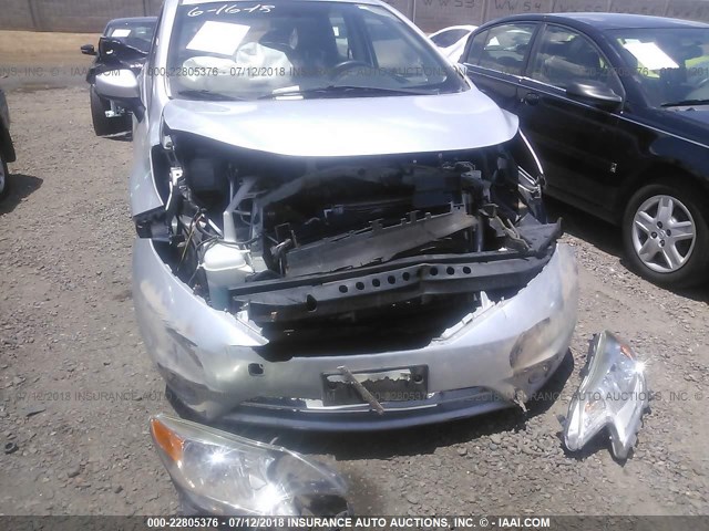 3N1CE2CP3FL353317 - 2015 NISSAN VERSA NOTE S/S PLUS/SV/SL/SR SILVER photo 6