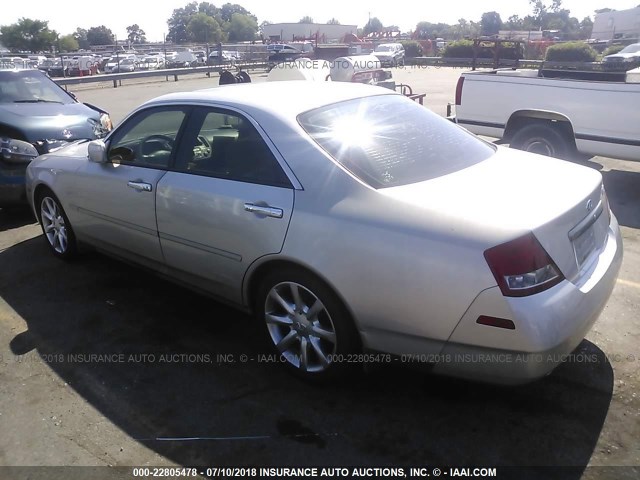 JNKAY41E23M002357 - 2003 INFINITI M45 SILVER photo 3