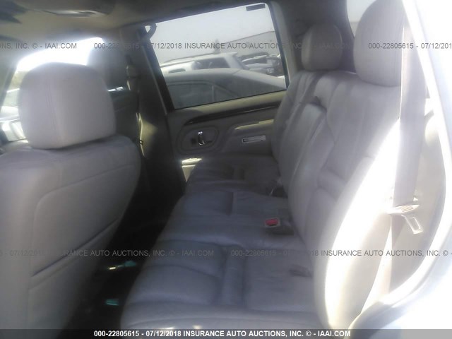1GYEK63R7YR218838 - 2000 CADILLAC ESCALADE LUXURY თეთრი ფოტო 8
