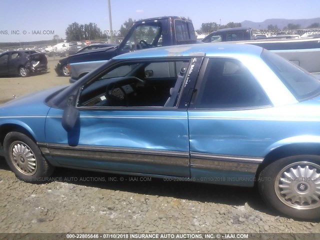 2G4WD14L8P1443080 - 1993 BUICK REGAL LIMITED BLUE photo 6