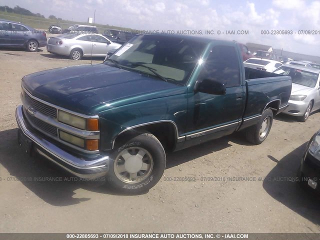 1GTEC14R1TZ538184 - 1996 GMC SIERRA C1500 GREEN photo 2