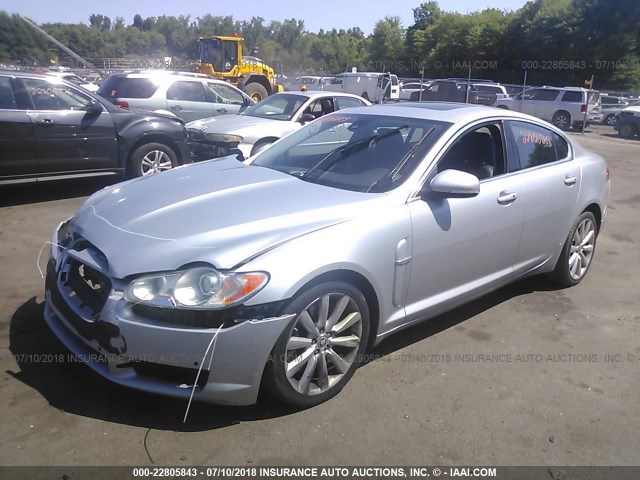 SAJWA0GBXALR56361 - 2010 JAGUAR XF PREMIUM SILVER photo 2