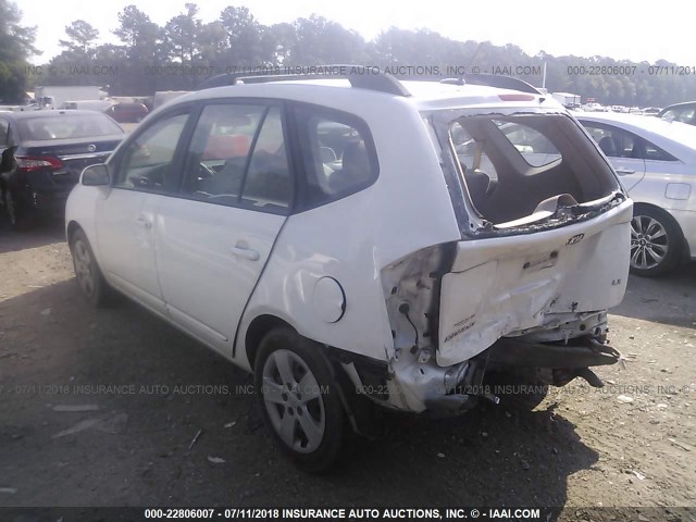 KNAFG528197223686 - 2009 KIA RONDO LX/EX WHITE photo 3