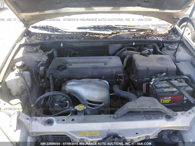 4T1BE32KX2U557712 - 2002 TOYOTA CAMRY LE/XLE/SE Qızıl foto 10