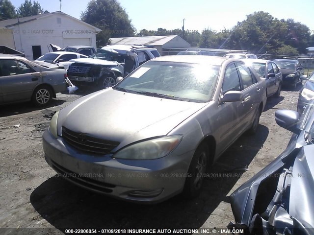 4T1BE32KX2U557712 - 2002 TOYOTA CAMRY LE/XLE/SE Qızıl foto 2