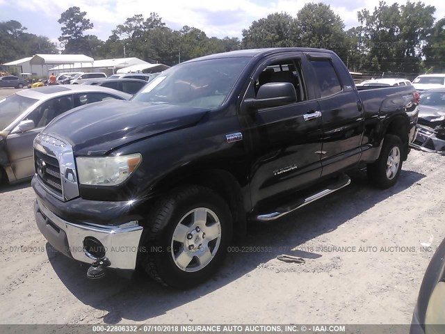 5TFBV54177X007930 - 2007 TOYOTA TUNDRA DOUBLE CAB SR5 BLACK photo 2