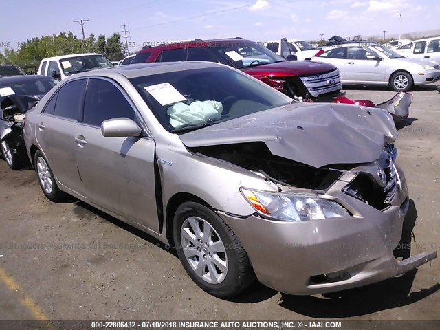 JTNBB46K773024352 - 2007 TOYOTA CAMRY NEW GENERAT HYBRID GOLD photo 3