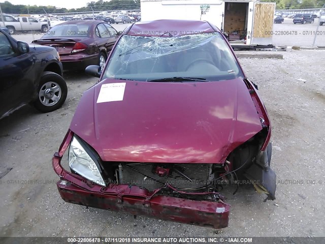 1FAFP34N45W290900 - 2005 FORD FOCUS ZX4 RED photo 6