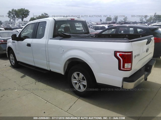 1FTEX1C82GKD30746 - 2016 FORD F150 SUPER CAB WHITE photo 3