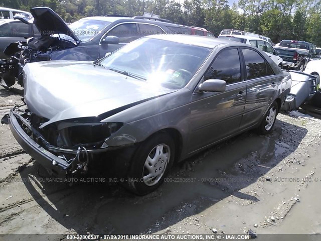 4T1BE32K25U559166 - 2005 TOYOTA CAMRY LE/XLE/SE 灰色 照片 2