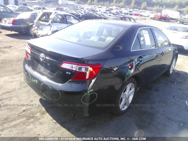 4T1BF1FK9EU323576 - 2014 TOYOTA CAMRY L/SE/LE/XLE 黑色 照片 4