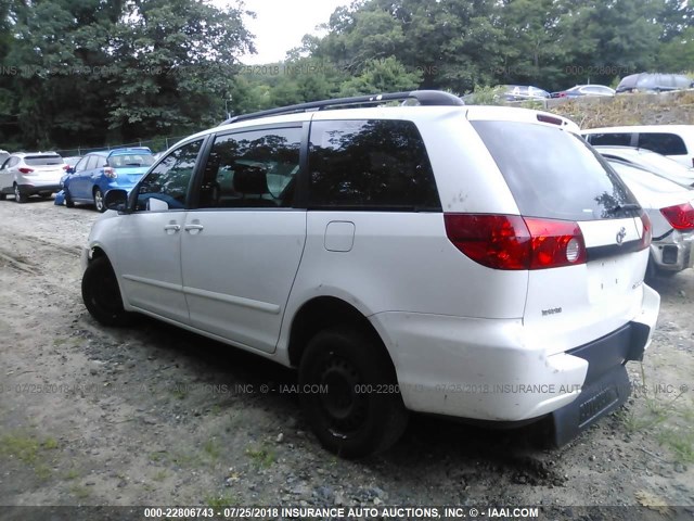 5TDZK23C58S217801 - 2008 TOYOTA SIENNA CE/LE WHITE photo 3