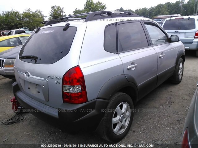 KM8JN12DX5U216509 - 2005 HYUNDAI TUCSON GLS/LX SILVER photo 4