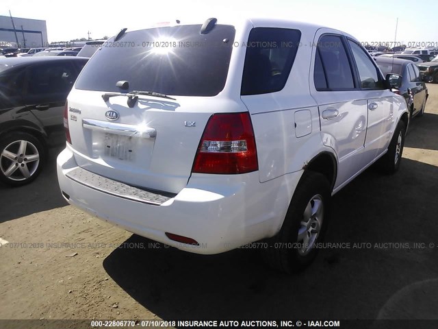 KNDJD736675752753 - 2007 KIA SORENTO EX/LX WHITE photo 4