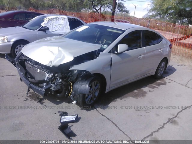 5NPD84LF6HH132213 - 2017 HYUNDAI ELANTRA SE/VALUE/LIMITED GRAY photo 2