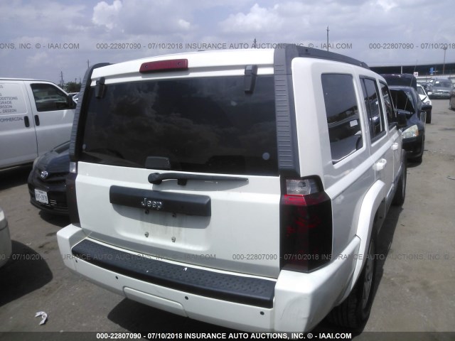 1J8HH48KX8C207569 - 2008 JEEP COMMANDER SPORT WHITE photo 4